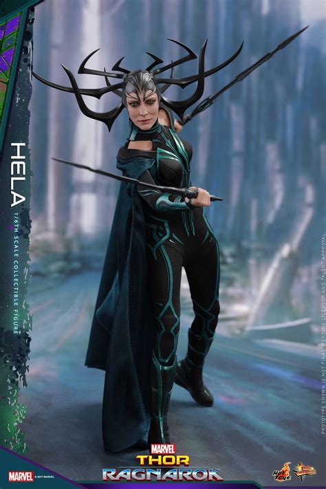 Thor Ragnaroks Hela Absolutely Crushes It In Her Hot Toys Release