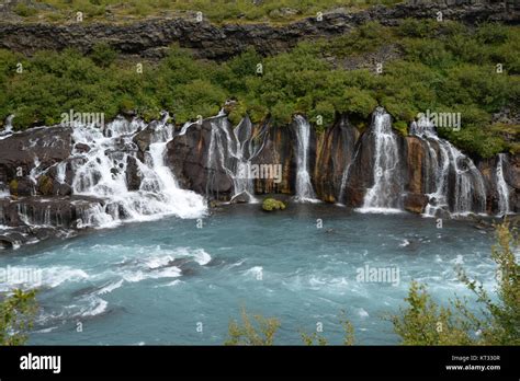 Hraunfossar Island Wasserfall Wasserfälle Kaskade Kaskaden Fluss