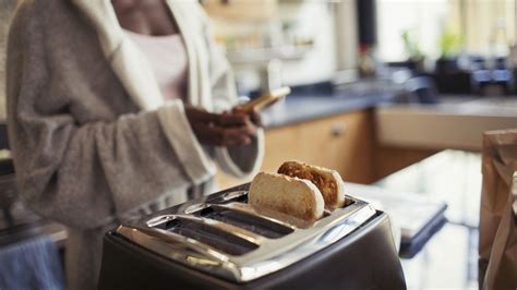 The coffee maker with a hot bod! Compare toasters: What to look for when buying a toaster ...