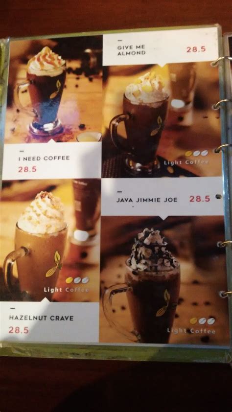 Selain itu, masakan padangnya juga sudah akrab di lidah masyarakat indonesia. New Formation: DAFTAR HARGA MENU Coffe Toffe Padang