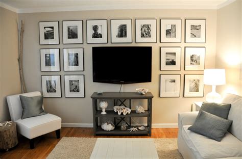 50 Cool Ideas To Display Family Photos On Your Walls ... 18 cool and easy diy wall decor ideas to transform your living space 16 diy room decorating ideas for girls (diy wall decor, pillows, etc.)