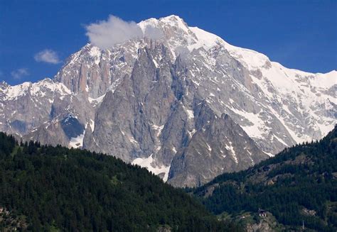 Mont Blanc Italian Side 2010 Photos Diagrams And Topos Summitpost