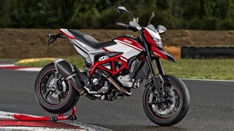 2014 ducati monster 1200 s. 2015 Ducati Hypermotard SP Shows Off New Color Scheme ...