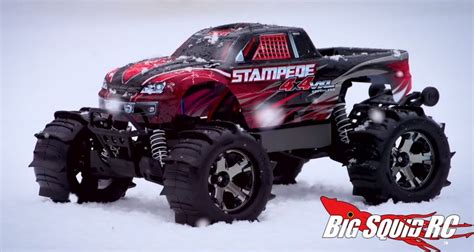 Are you worried about water going into your precious truck and damaging the interiors? Video - Paddle Tire Snow Shredding With The Traxxas ...