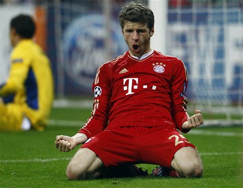 Read thomas müller from the story facts about football players by adorablehemmingss (luke ❤️) with 4,862 reads. Football: Thomas Mueller laughs off Manchester United's 'crazy' reported 100m bid