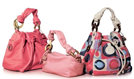 Download 3d wallpapers: Handbags collection