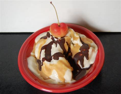 Recipe Banana Soft Serve With Peanut Butter And Chocolate Shell ⋆