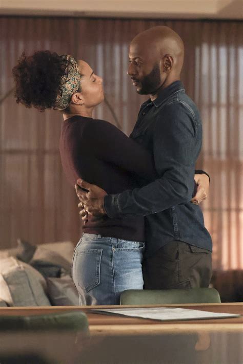 A group of friends become motivated to living fuller lives after the unexpected death of a close friend. A Million Little Things Review: The Talk (Season 3 Episode ...