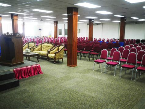 Menyewa dewan berhawa dingin dan catering untuk pelbagai majlis. Sewaan Dewan Serbaguna KMH - MASJID AL HIKMAH