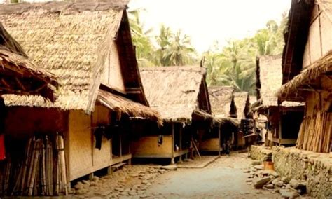 Sulah Nyanda Keunikan Ciri Khas Rumah Adat Suku Baduy Banten Java