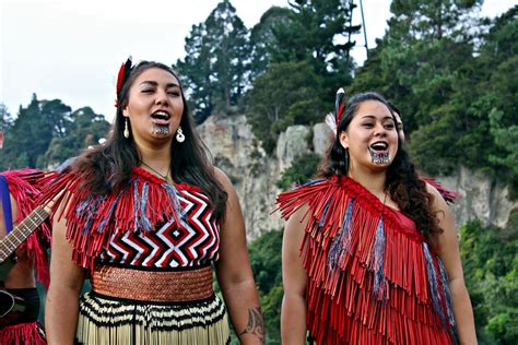 Tutoring And Kākahu — The Haka Shop Authentic Māori Cultural Experience