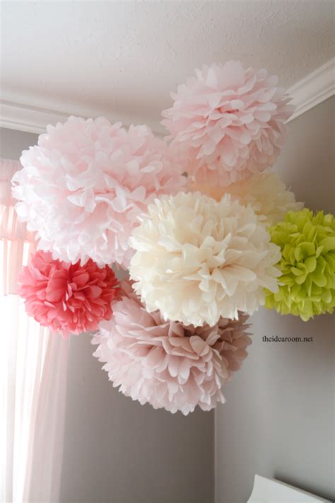Getting ready for cinco de mayo? Tissue Paper Pom Poms Tutorial - The Idea Room