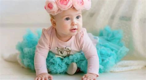 Nama bayi perempuan bahasa latin biasanya banyak menjadi pilihan karena selain katanya indah dan cantik, artinya pun penuh makna. 999+ Nama Bayi perempuan kristen Katolik, Protestan dan ...
