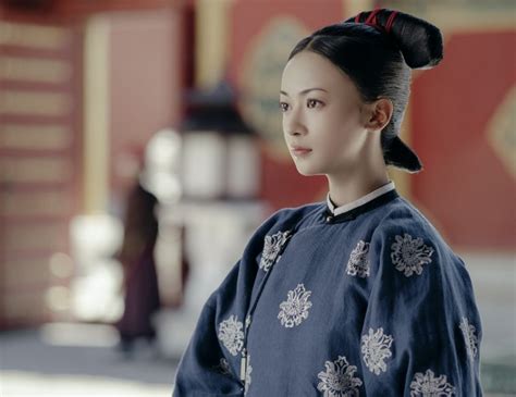 Yanxi palace is part of a popular television genre in china, called palace scheming drama, or gong dou ju in chinese. 王冠逸 延禧攻略 5件事 LAWRENCE WONG STORY OF YANXI PALACE