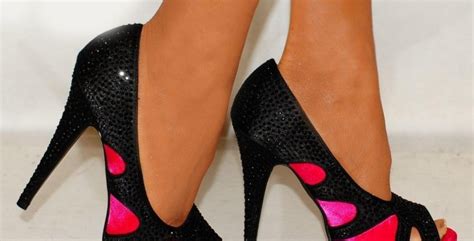 5 Ways To Make Your High Heels Comfortable