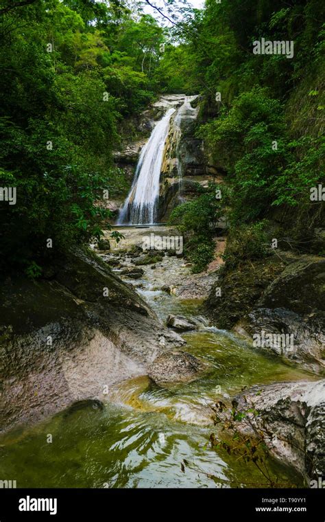 Espejillos Waterfall In Santa Cruz Bolivia Stock Photo Alamy