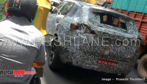 Day and night trail rides! Tata Harrier SUV spied testing in Bangalore city traffic ...
