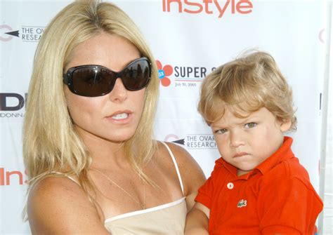 Kelly Ripa S Son Joaquin Started High School — See His First Day Photo