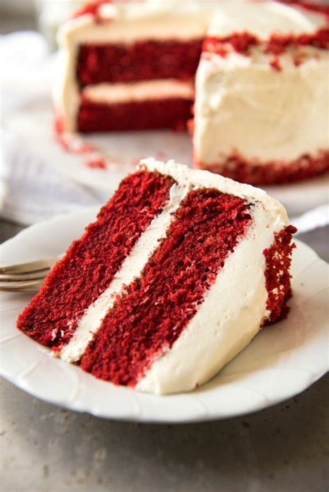 Preheat the oven to 350 degrees f. rote lebensmittelfarbe roter kuchen mit weisser creme ...