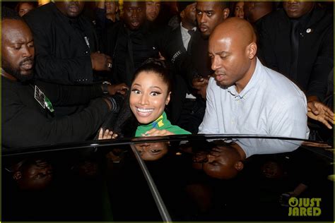 Nicki Minaj Shows Underboob After Performing With Beyonce Photo 3196290 Nicki Minaj Pictures