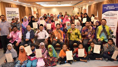 The cyc secretariat team attended the 4th idr seminar, in the perak state of malaysia; Waqaf Perak Ar-Ridzuan - Perkembangan Projek Wakaf ...