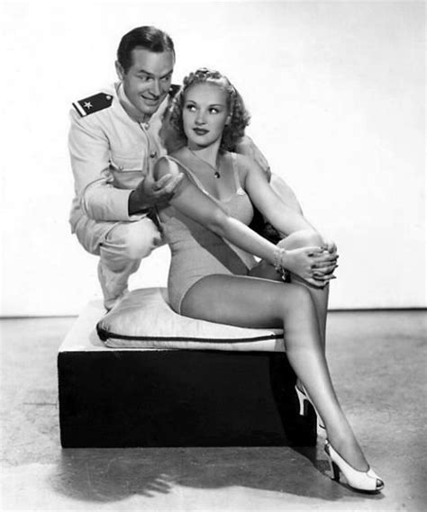 Love Those Classic Movies In Pictures Betty Grable Movie Stars