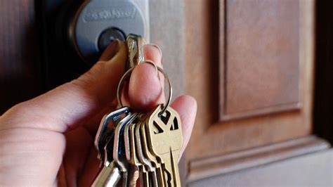 Changing Locks When Buying A House Dandl Mobile Locksmith