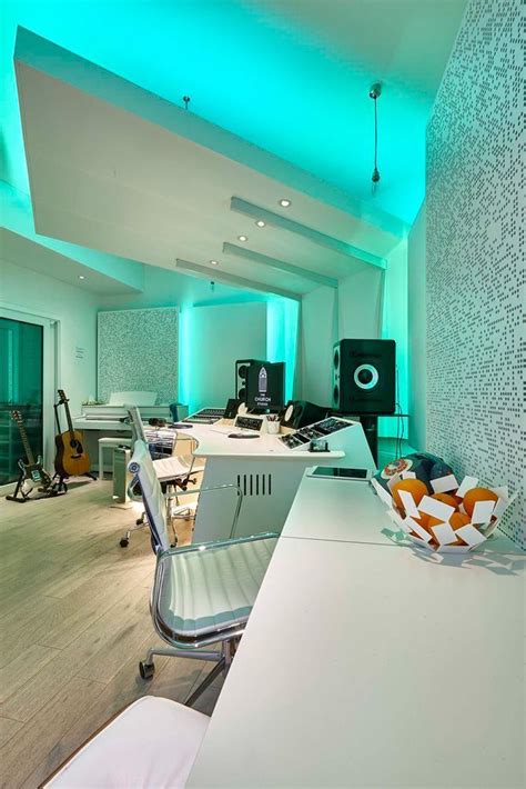 7 Insanely Cool Led Light Setups For Music Studios We Love 7 In 2020