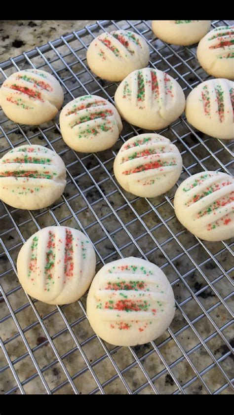 I use powdered sugar in shortbread cookies. Canada Cornstarch Shortbread Recipe / Canadian Shortbread Cookies - Cooking With Sapana / Then ...