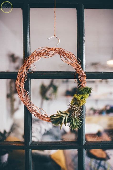 On december 12, 2021 at 3:30 pm, drayton hall in charleston, sc will host a most important holiday. How to Make Copper Wire Wreath With Air Plants DIY ...