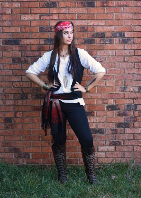 Diy Female Pirate Costume Ideas And How To Tutorials