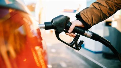 Gas Prices Drop Leading To A Soothing Inflation In November Info Island