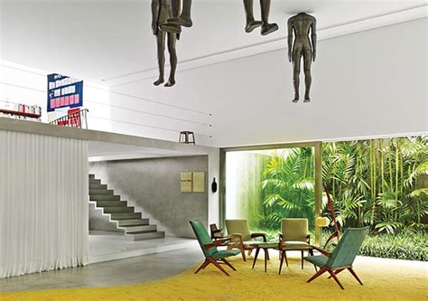 Our favourite interior design type is minimalist but not clinical. Modern Art Gallery House with Spiral Staircase Feature ...