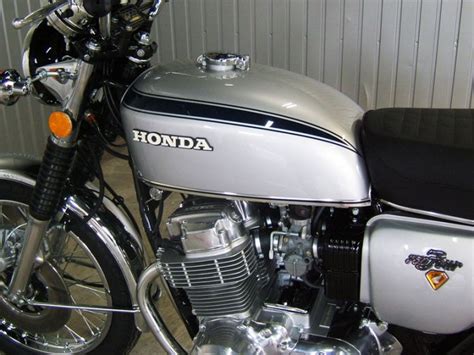 The honda cb1100 is a fun and modern motorcycle that follows the footsteps of honda's old, iconic models. Pin by Tyna Brewer on 2 Wheels Only | Honda cb1100, Honda ...
