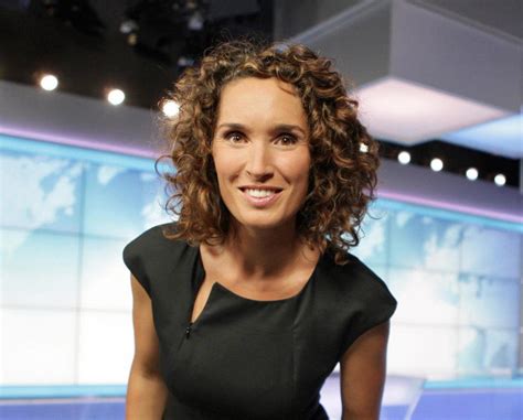 After high school, she attended a literary college (lycée fermat) in toulouse in 1995. Originaire de l'Aveyron, Marie-Sophie Lacarrau remplace ...