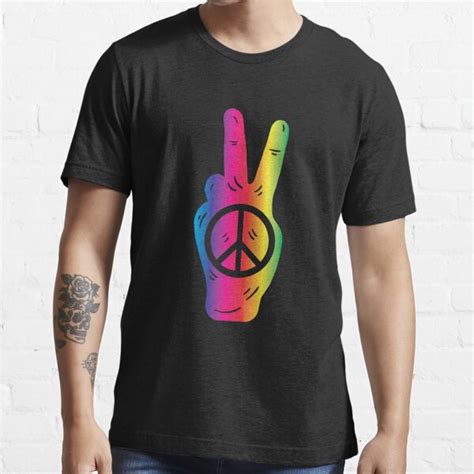 Peace Hand Sign Rainbow Love Hippy Retro 70s 60s Love Freely Groovy