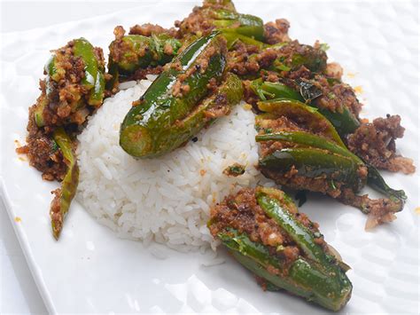 India me iske bahumulya glycemic index ke karan iske diabetes control karne ke liye kaya jata hai. Tindora stuffed masala fry, Gutti Dondakaya Vepudu | v