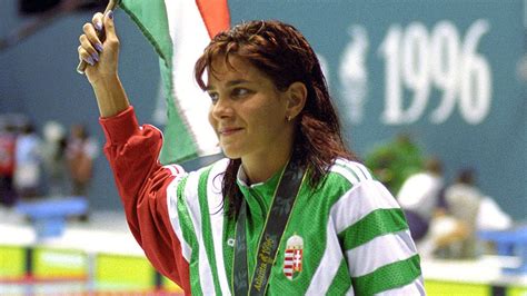 She was elected hungarian sportswoman of the year in 1994 and 1995, ending the string of six consecutive titles by krisztina egerszegi. Egerszegi Krisztina még az aranycsapatot is megelőzte | 24.hu