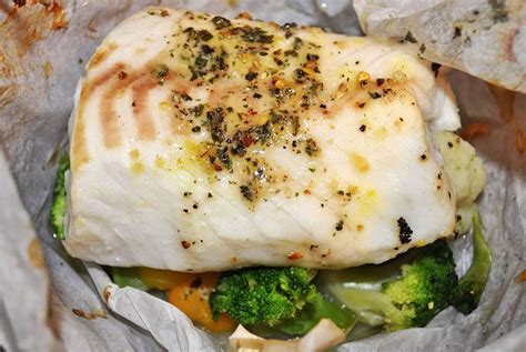 Preheat oven to 375 degrees. Halibut in Parchment Paper | Halibut recipes, Halibut ...