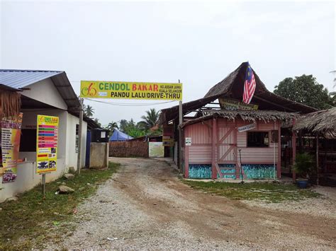 Katanya lebih sedap dari cendol bakar. Michelle Noms: Cendol Bakar & Coconut Shake, Kuala Selangor