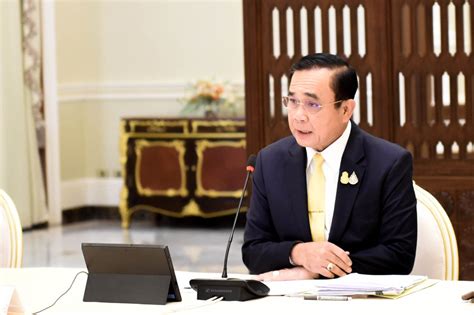 2564 พล.อ.ประยุทธ์ จันทร์โอชา นายกรัฐมนตรีและรัฐมนตรีว่าการกระทรวงกลาโหม เป็นประธานการประชุมคณะกรรมการบริหารสถานการณ์. ประยุทธ์ จันทร์โอชา1 - ThaiPublica