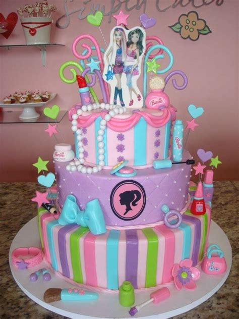 Two 18 cm round baking pan one 900 ml borosil glass bowl (around 18 cm circumference) two piping bags with star tips plastic over the past few years i've been on a mission to find and create recipes that i can make from scratch. Barbie cake | Barbie birthday cake, Barbie cake, Barbie ...