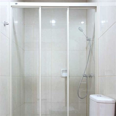 Desain kamar mandi sempit dengan shower seperti yang telah hipwee tips contohkan di atas bisa banget kamu simpan dan terapkan di rumahmu. Proteksi Kamar Mandi Berkualitas Dengan Shower Screen ...