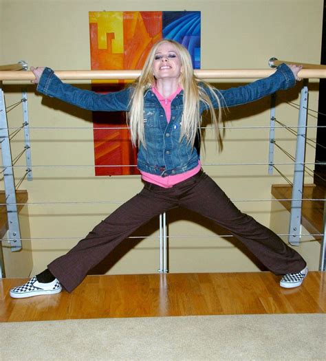 Avril Lavigne Let Me Go Meaning Freeloadsmuseum