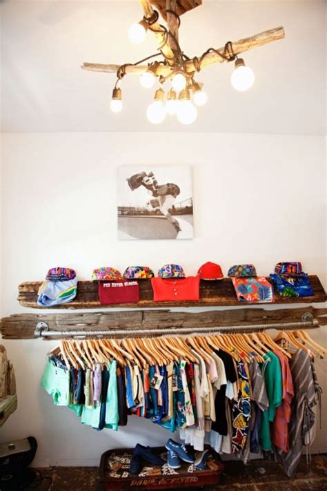 Garderobenständer kinder diy / regalsystem kleiderschrank fur kinder diy garderobenschrank garderobe 16 wurfel kleiderstander selber bauen 25 diy garderobenstander from freshideen.com. Kleiderständer selber bauen - 25 DIY Garderobenständer