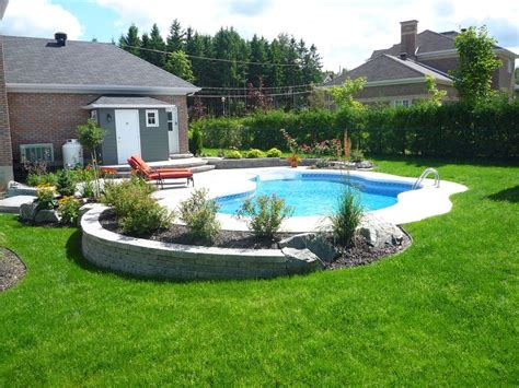 Traditional In Ground Pool I Love The Landscaping Which Borders The Simple Concrete Clean And