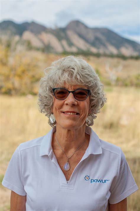 The Power of Environmental Headshots: Why Choose Outdoor Settings Over