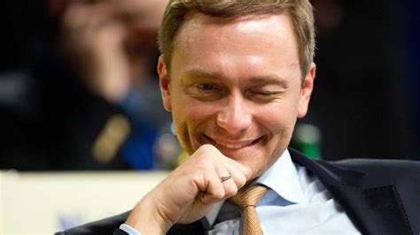 Christian lindner zur idee der allgemeinen dienstpflicht ist auch 'ne nummer. Ordensritter Christian Lindner: "Du hast die Haare schön ...