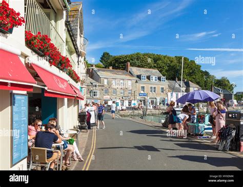 Harbours Cornwall High Resolution Stock Photography And Images Alamy 867