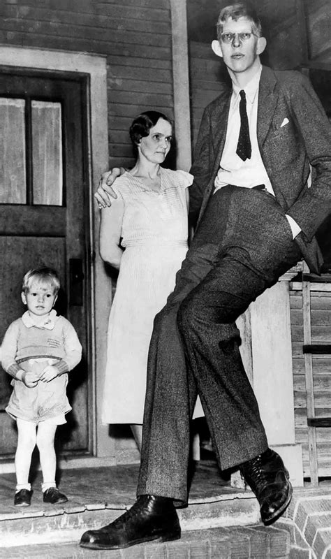 Robert Wadlow The Tallest Man In History Seen Through Stunning Photographs Rare